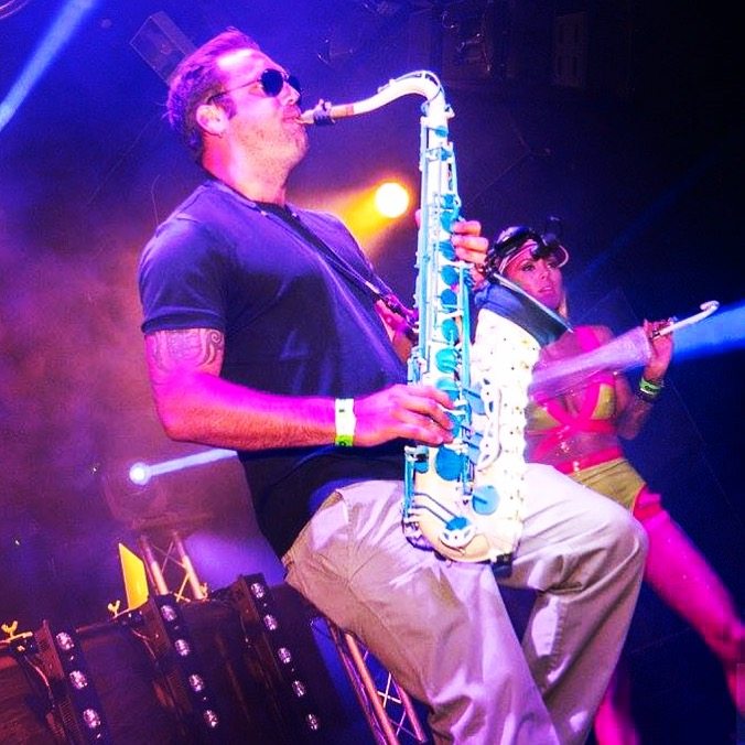 The best club entertainment around, party music for your corporate event or private party, a bespoke Sax performance at your wedding, a surprise birthday serenade or you are an artist looking to collaborate. Visual Sax represents a one stop shop for all types of Sax performance